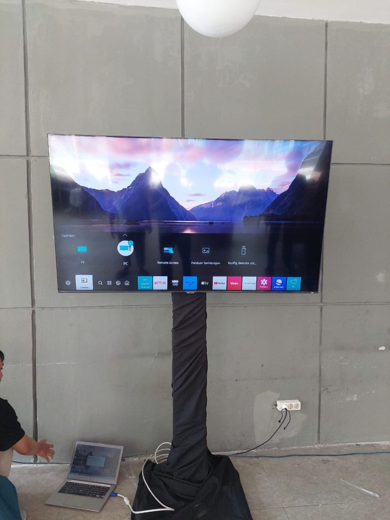 Sewa TV LED untuk presentasi di ruang kerja
