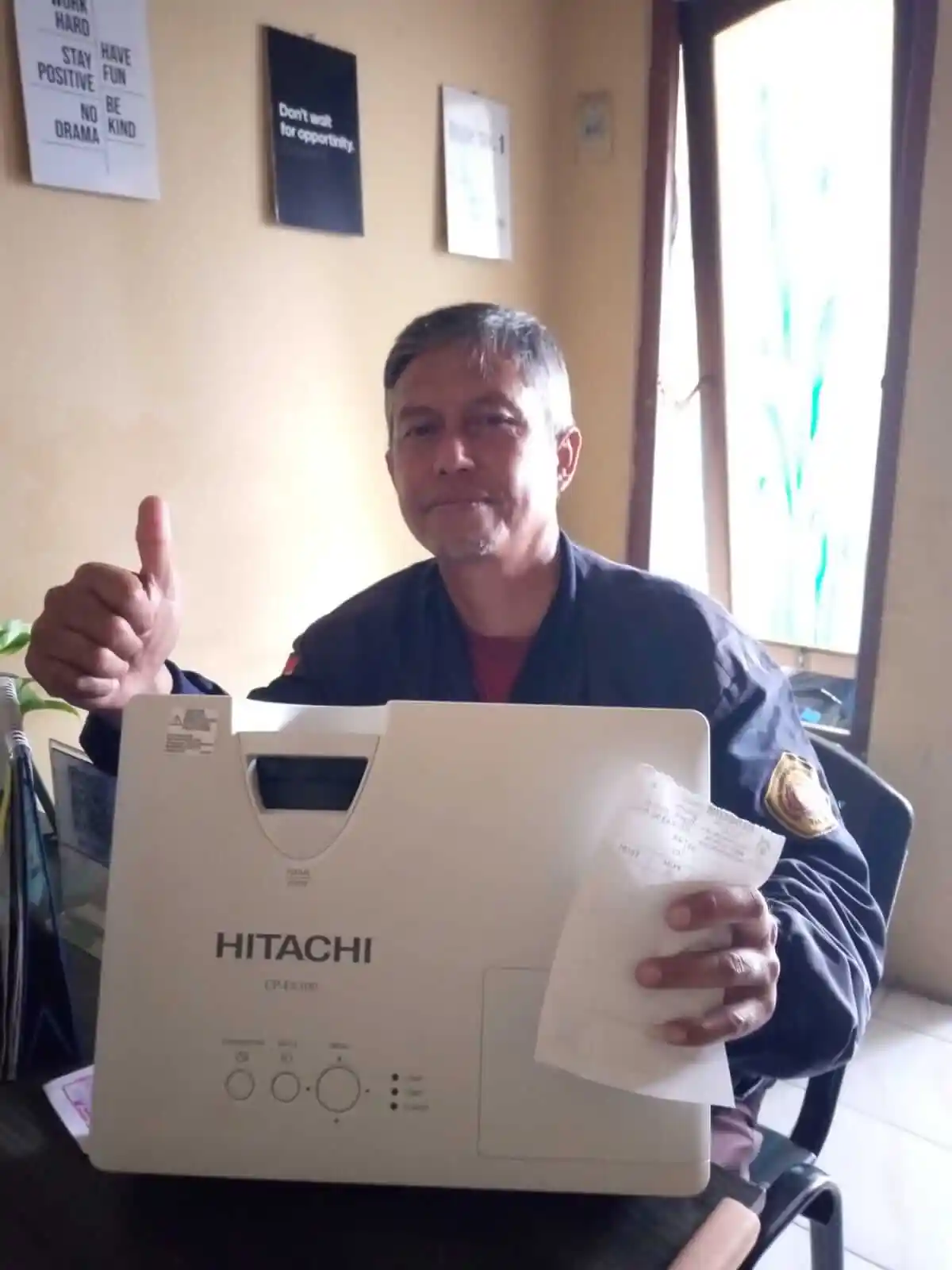 Foto pelanggan Tirto Proyektor 2